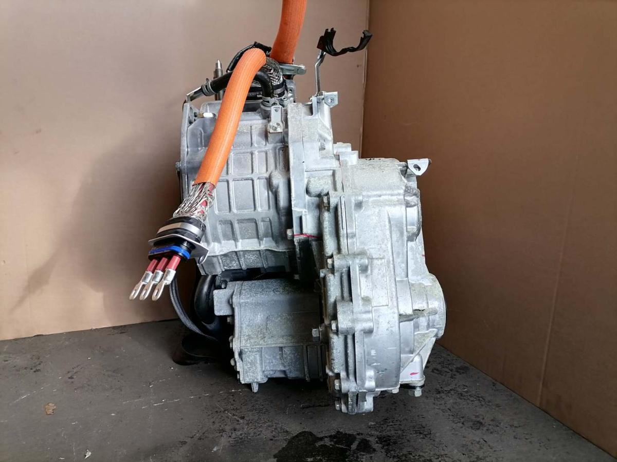 Mitsubishi Eclipse Cross GL3W Bj.2023 original Elektromotor Antriebseinheit Getriebe vorn 2.4 72kw